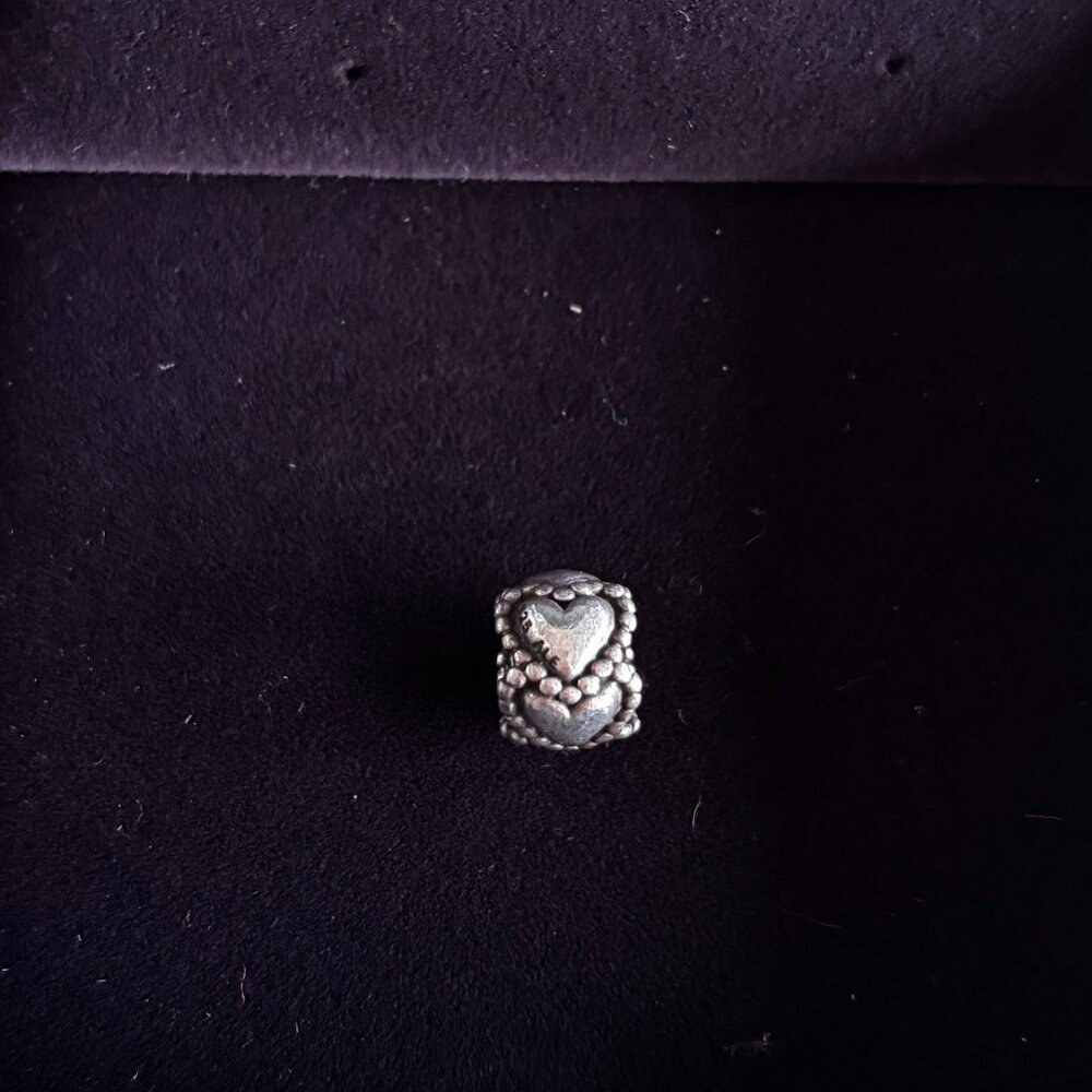 Pandora Everlasting Love Charm w/hearts - RETIRED